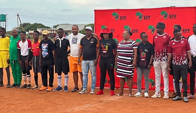 THE EASTER HOLIDAY’S was full of community activities, believe it or not veteran soccer star Fabien McCarthy and Joseph Makhanya aka Dukuduku blessed Pitsedisulejang Soccer Tournament organized by the  Economic Freedom Fighters (EFF) and organized by (TG)Omphile Maotwe.